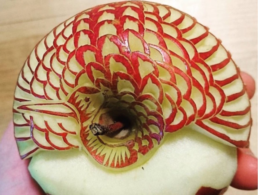 This Japanese man carves into fruits and makes amazing art