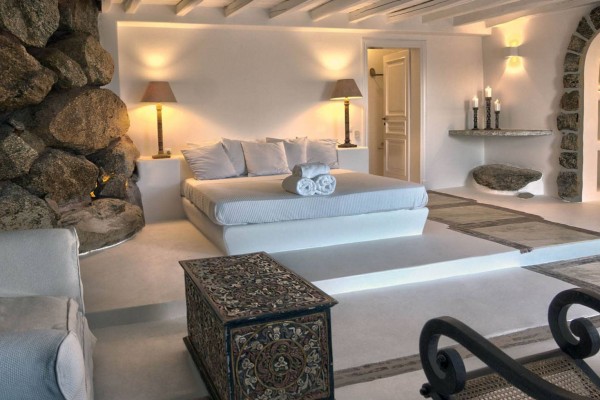 Exotic and luxurious holiday destination in Mykonos