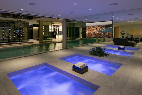 Luxury Basics - Opus Villa in Beverly Hills